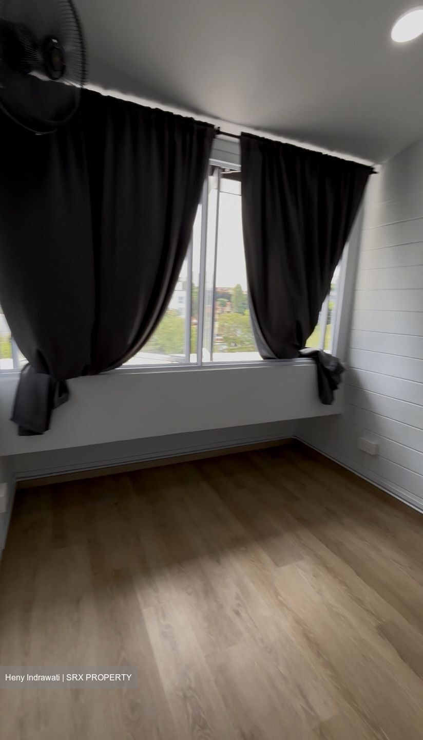 Coronation Shopping Plaza (D10), Apartment #567695721